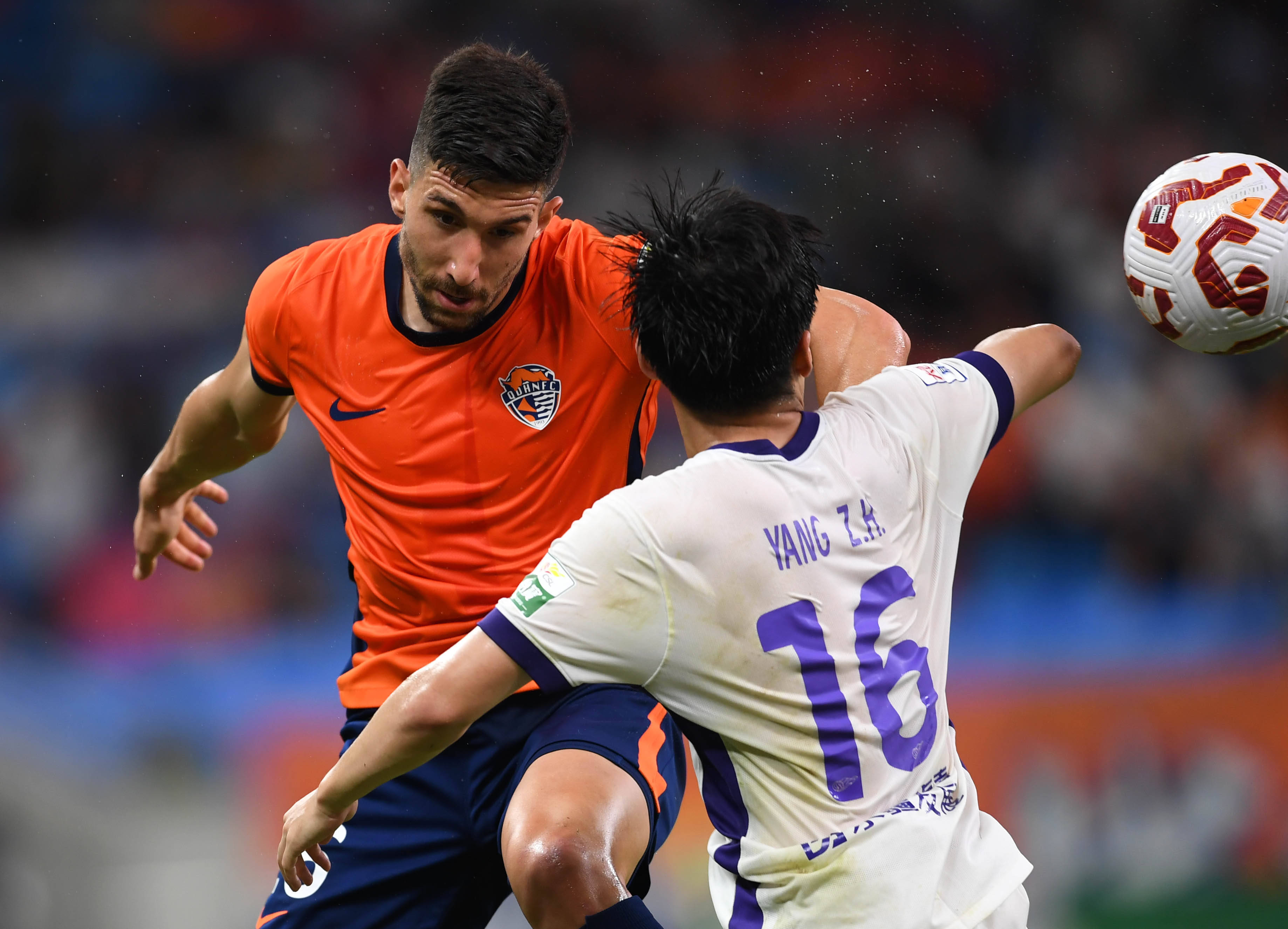 顶尖足球球队的绝地反击引发热潮