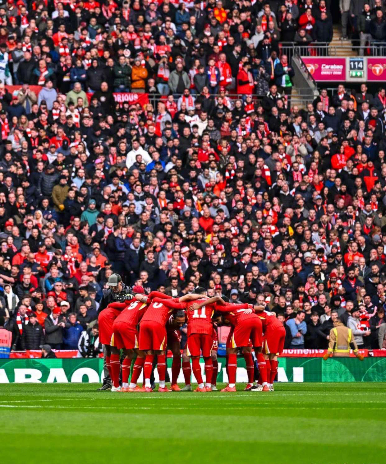 包含利兹联主场不敌，连败成为保级困境的词条