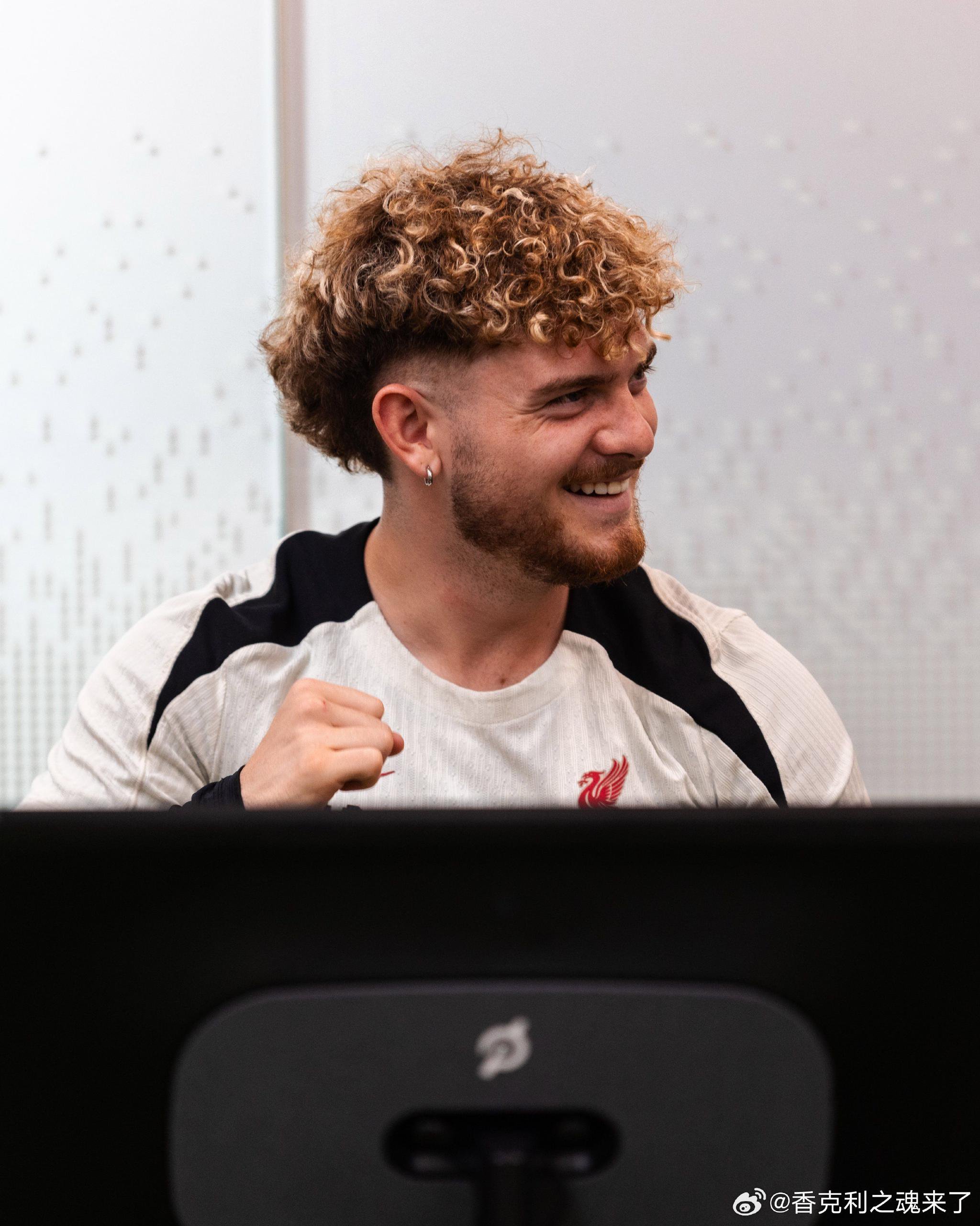 利物浦球员身体不适身体状况成疑问的简单介绍